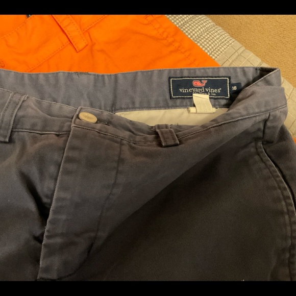 EUC Lot of 4 Vineyard Vines Size 28 (& 18) Shorts - Picture 3 of 13